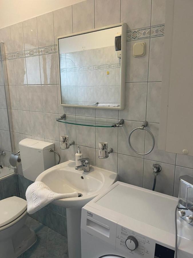 Apartments Lovro Lovran Luaran gambar